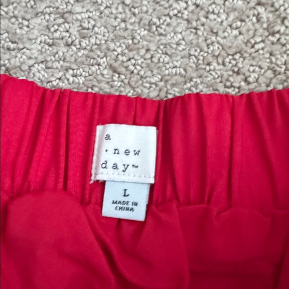 P116 NWT a new day Bubble Hem Mini Skirt with Pockets - Size: Large - Picture 4 of 6